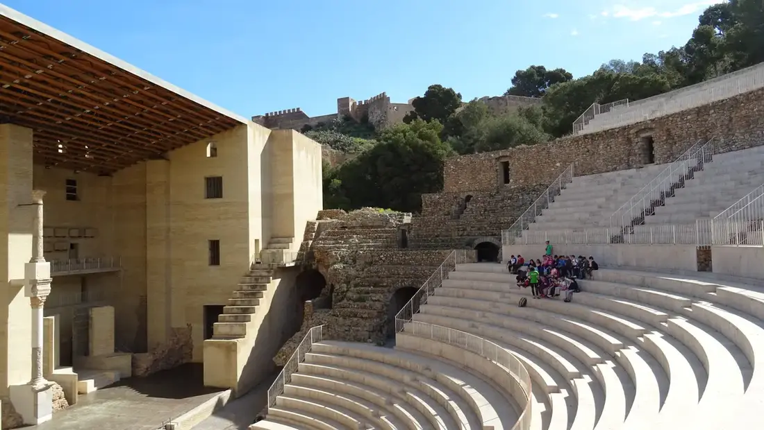 Sagunto: 2,500 years above the Mediterranean